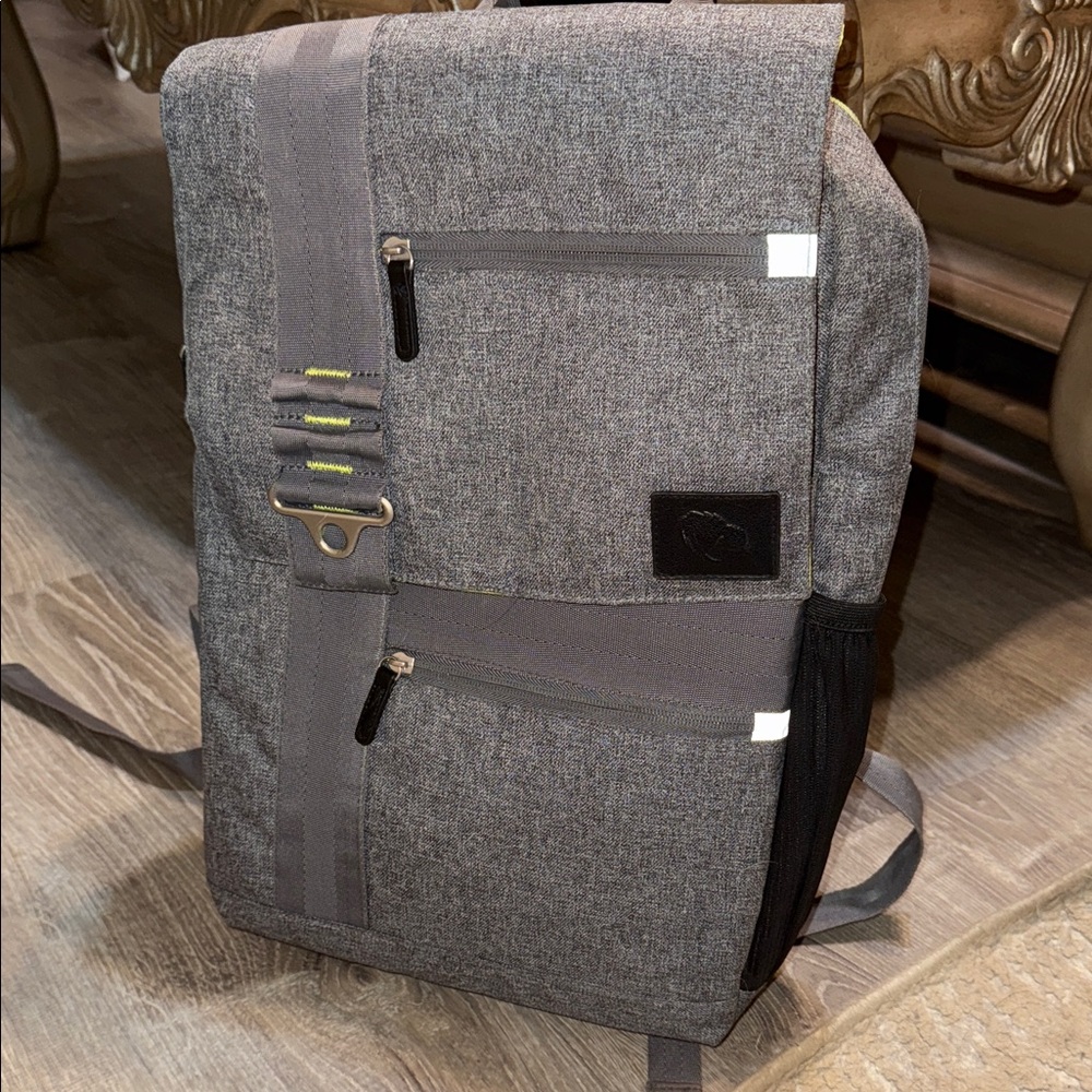 Diaper Backpack Bluekiwi PAPARA Gender Neutral Lightweight  w/ Changing Station